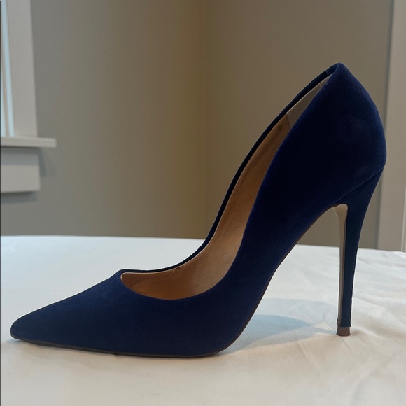 Steve Madden Blue Suede Daisie Heels - Picture 7 of 11